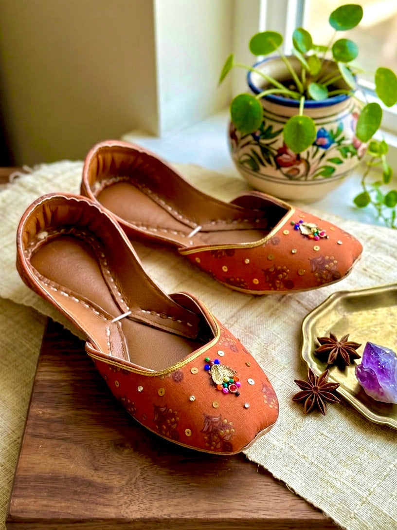 Rusty love khussa hhk-26-602