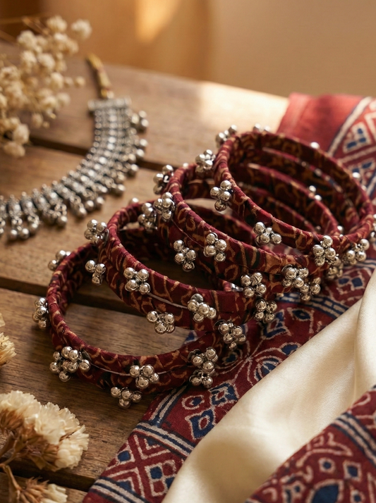 Set of 8 Bangles | Traditional Pakistani Festive Bangles hub-26-107