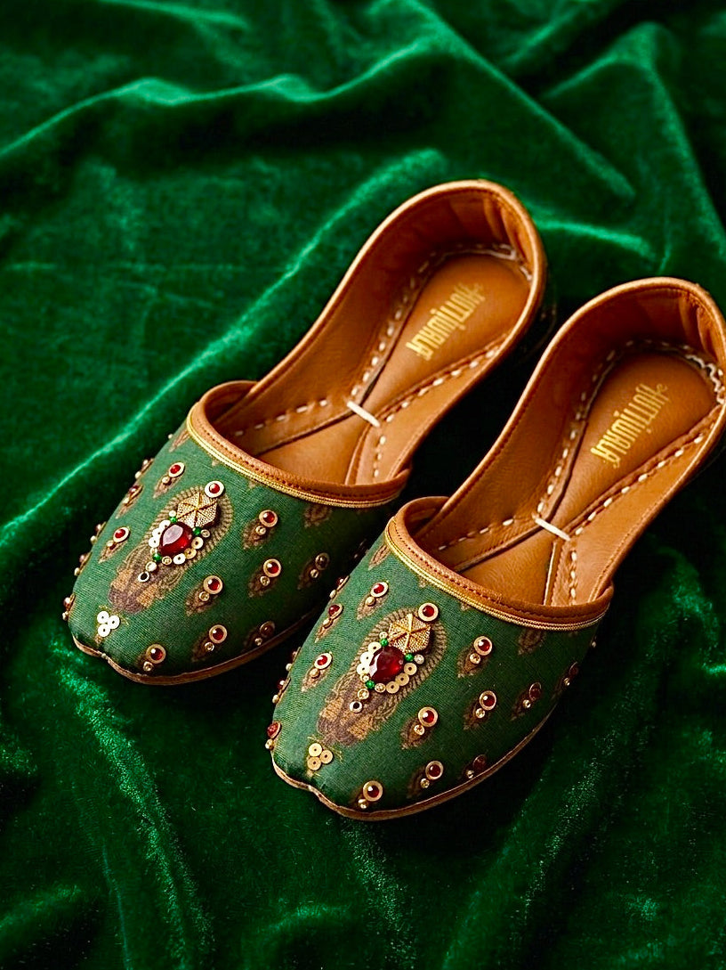 Green nawabi khussa hhk-26-603