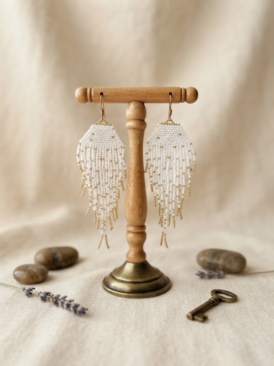 White and Gold Beaded Fringe Earrings hhe-26-11