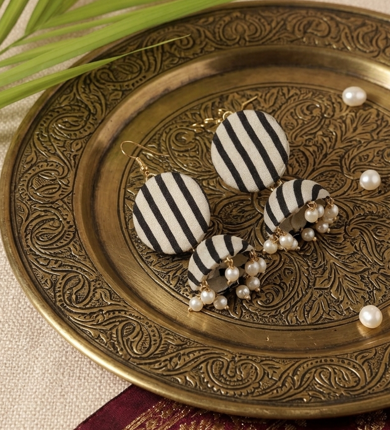 Black and white stripes jhumki – HHE-24-57