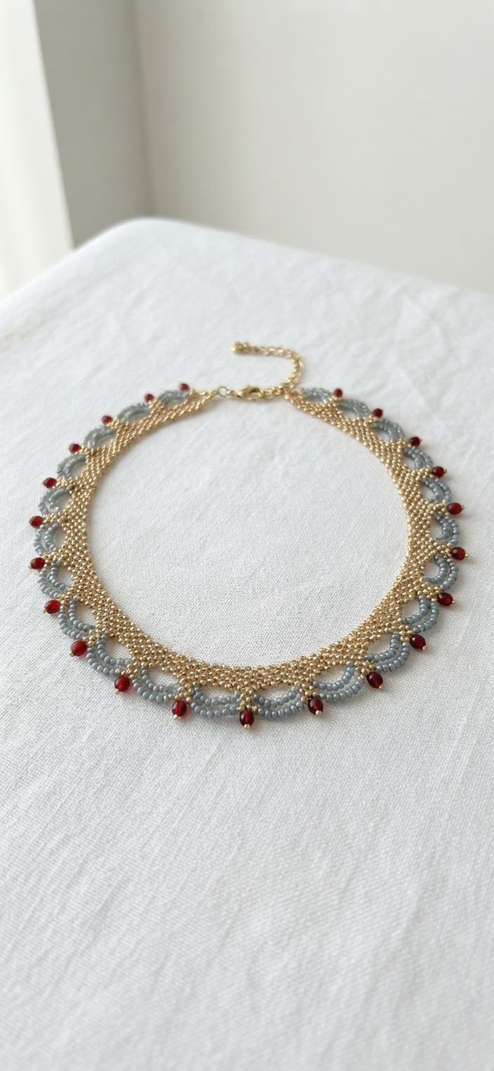 Elegant handmade necklace hhn-26-402