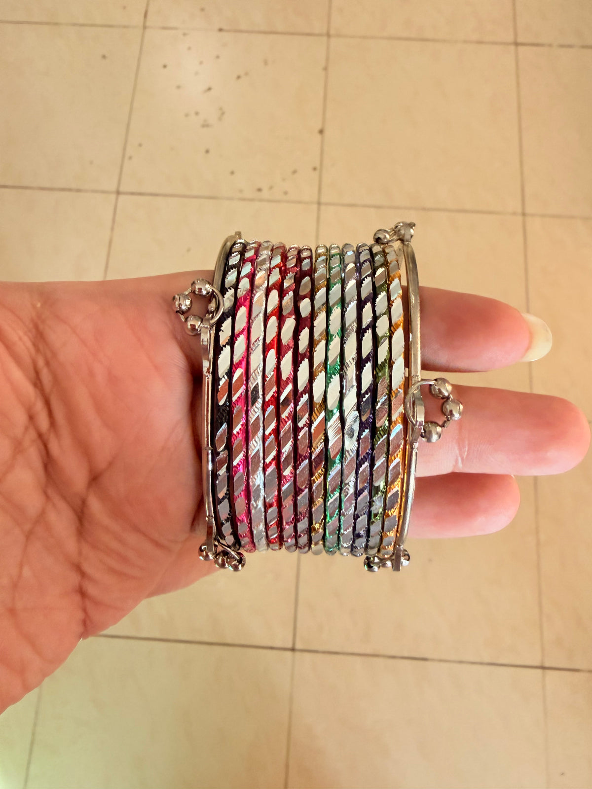 Metal mirror bangles hub-26-279
