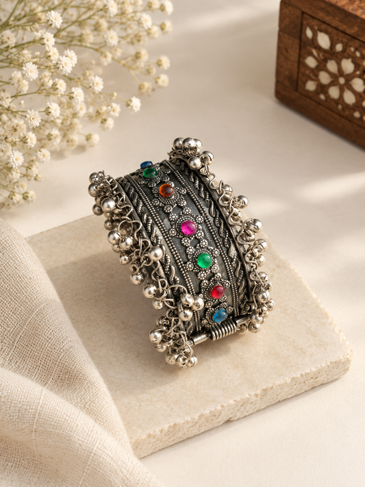 Oxidized Silver Bangle with Ghungroo | Antique Pakistani Jewelry hhb-26-