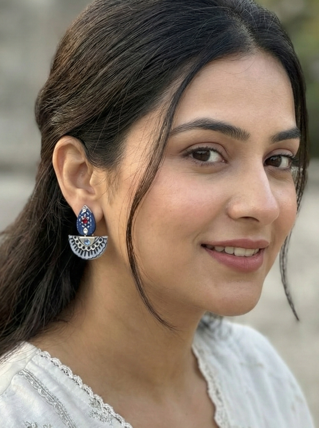 Chic Embellished Earrings – HHE-26-81
