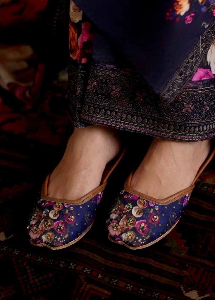 Royal blue Floral Jutti  | hhk-26-601