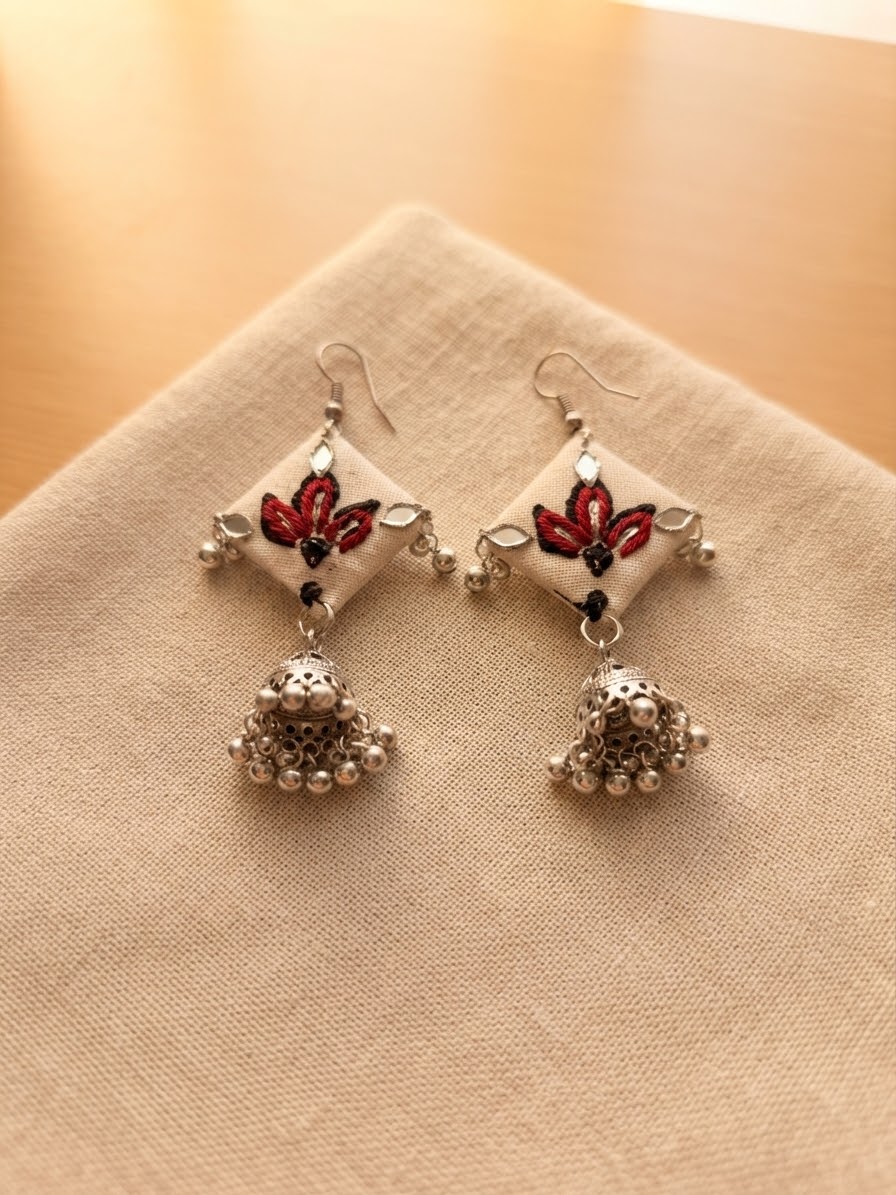 Embroided Motiya