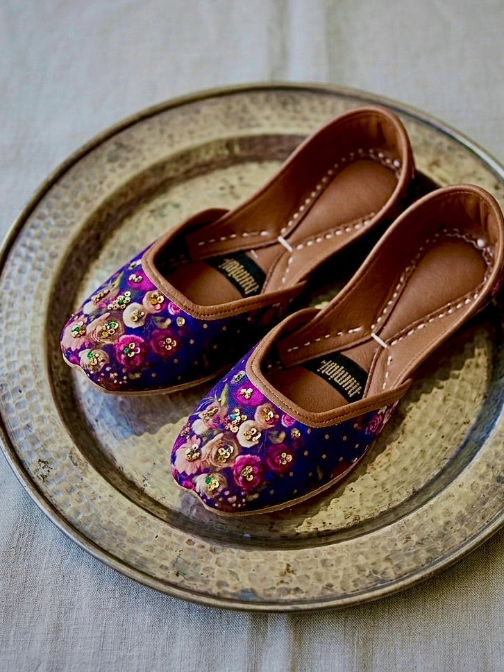 Royal blue Floral Jutti  | hhk-26-601