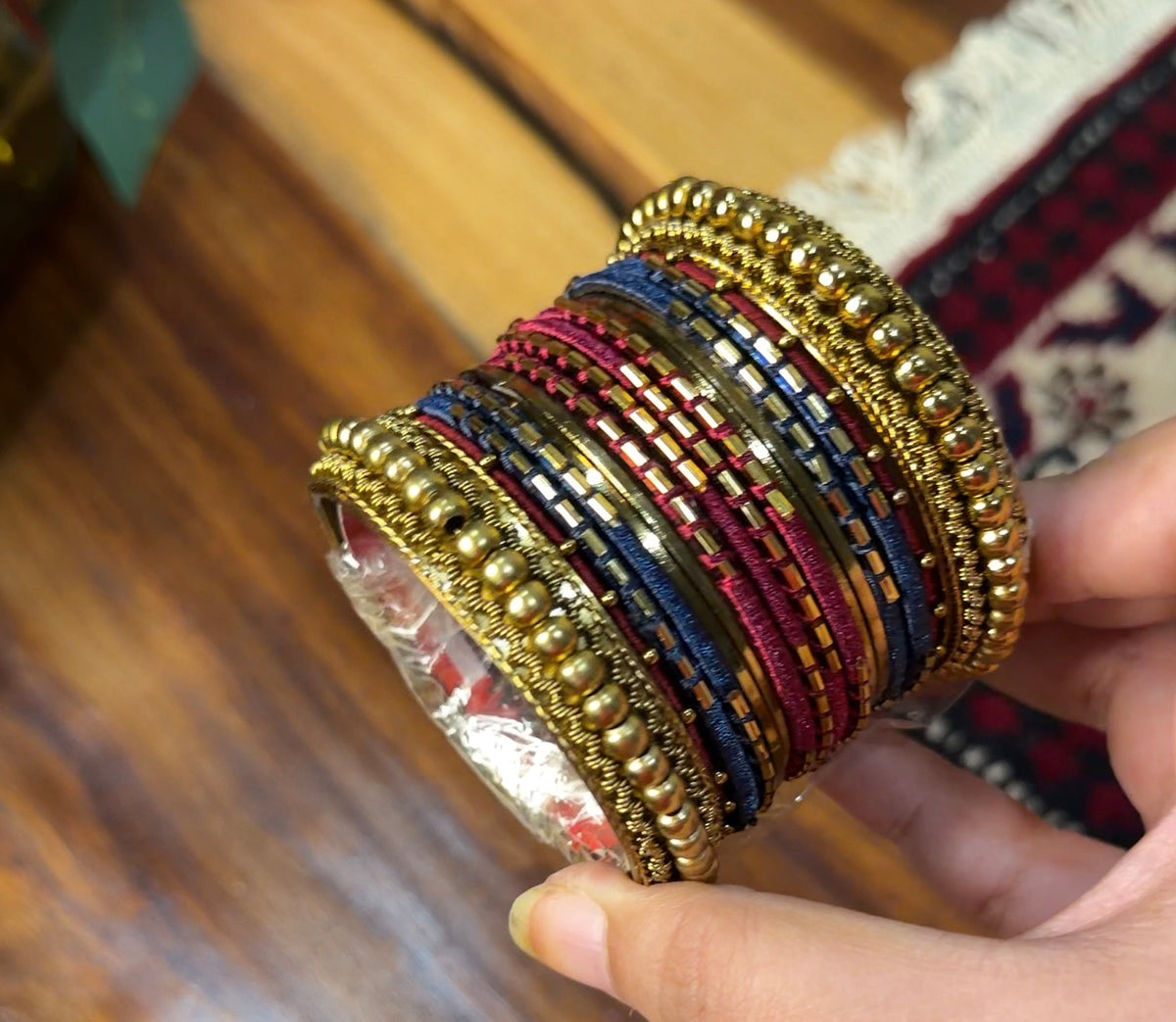 Blue maroon bangles hhb-26-281