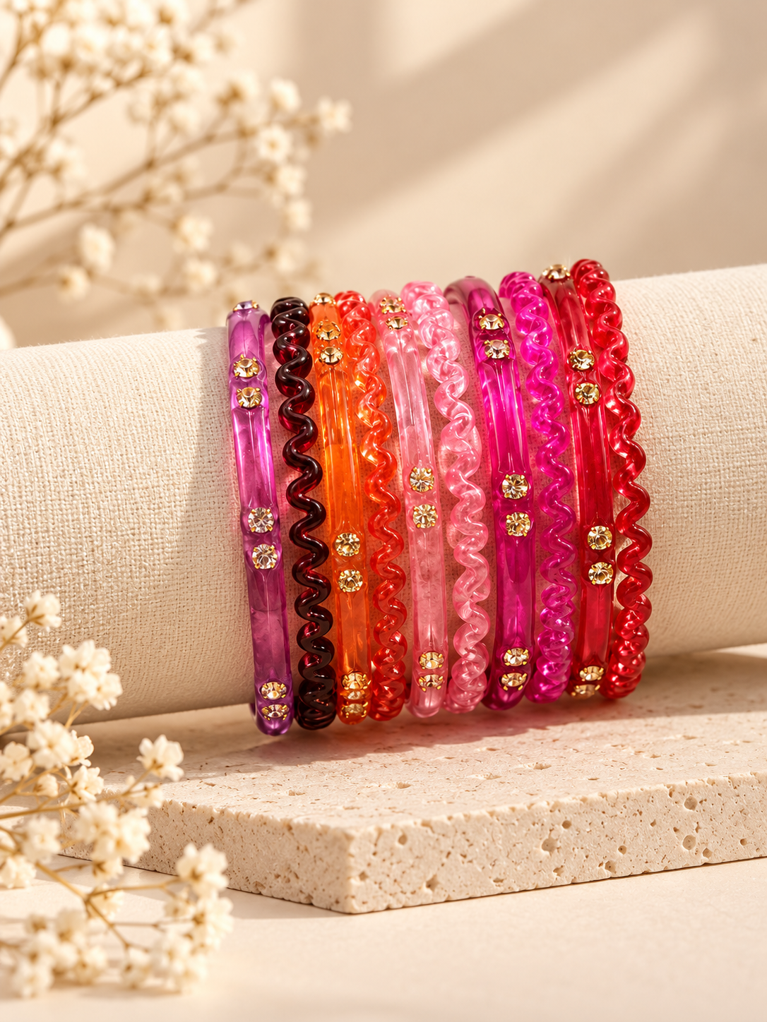 Pack of 2 reds and blues glass bangles