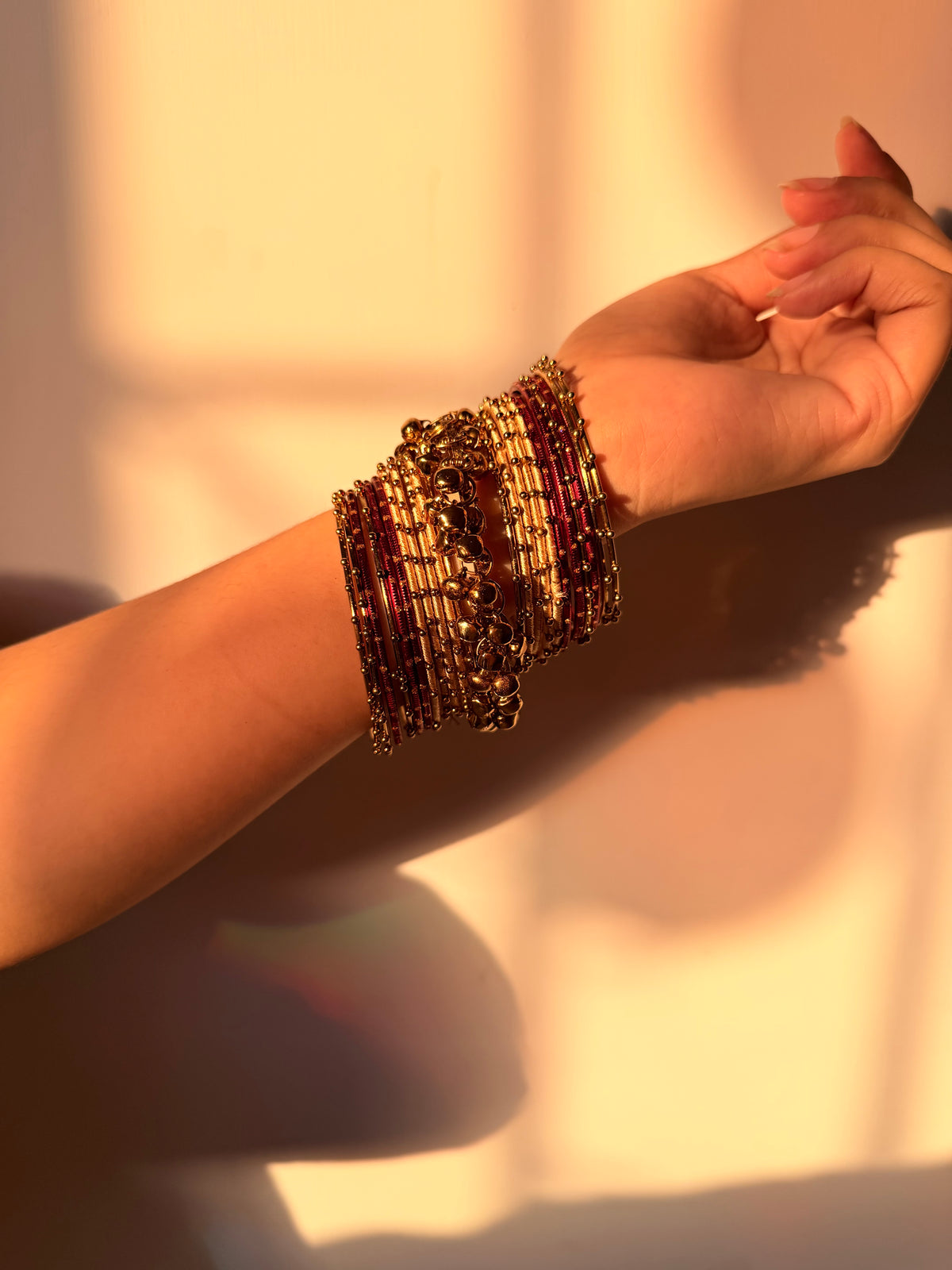 Maroon beige metal bangles