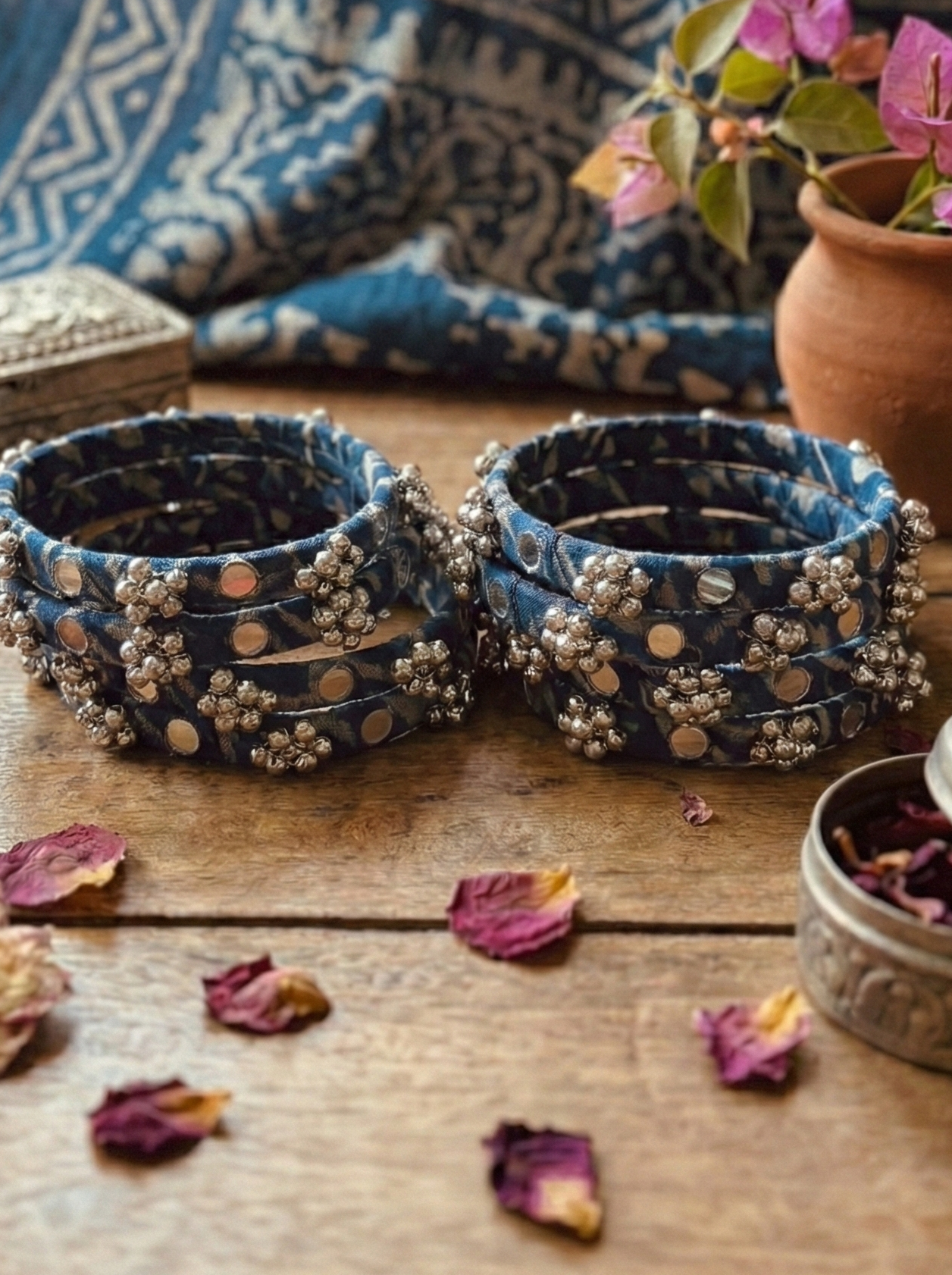 Set of 8 Bangles | Traditional Pakistani Bangles Pack hub-26-105