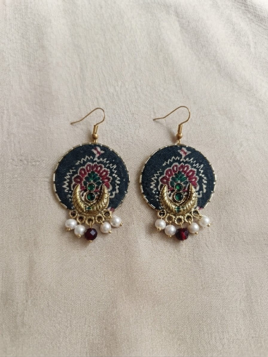 Chand ajrak