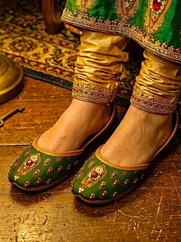 Green nawabi khussa hhk-26-603