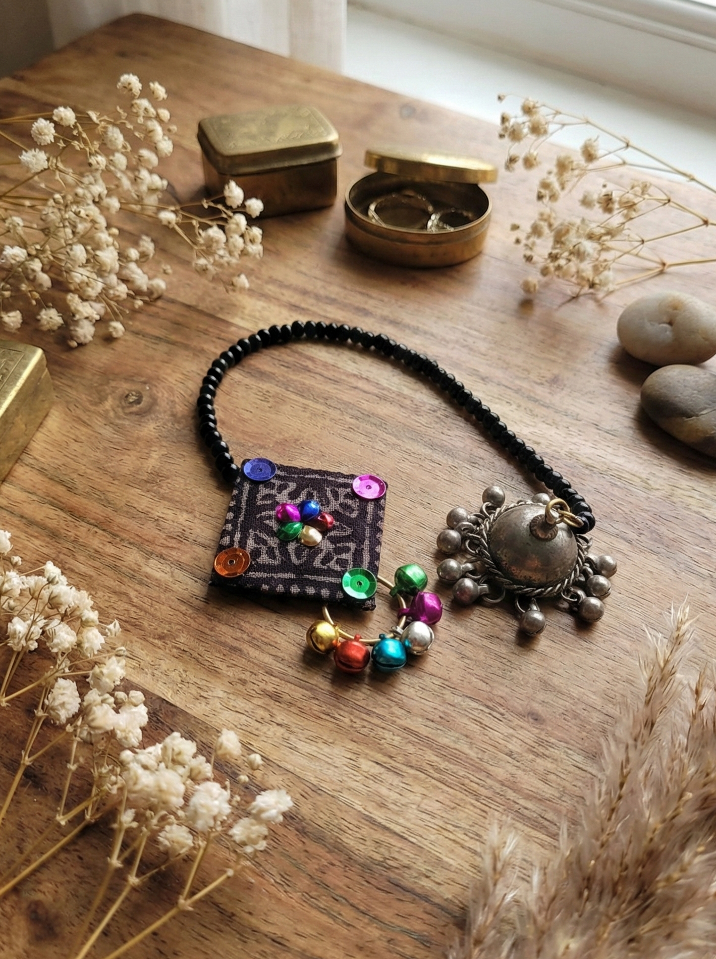 Handcrafted Ethnic Earrings Hhe-26-49